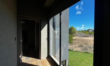 Casa en Venta en Costa Esmeralda Barrio Senderos III