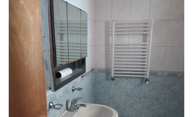 Casa en venta - 3 Dormitorios 2 Baños - Cocheras - 194Mts2 - Mar del Plata