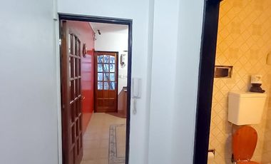 Venta PH 3 ambientes con jardin, parrilla y cochera en Castelar Norte.