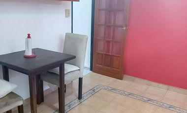 Venta PH 3 ambientes con jardin, parrilla y cochera en Castelar Norte.