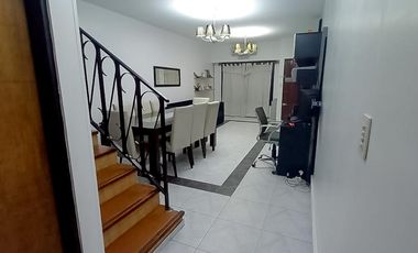 Venta PH 3 ambientes con jardin, parrilla y cochera en Castelar Norte.