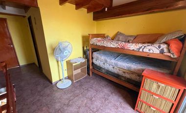 PH en venta - 3 Dormitorios 2 Baños - Cochera - 120Mts2 - Las Toninas