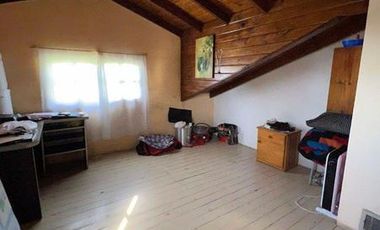 Excelente Chalet de 7 ambientes sobre lote de 695m2 en Sierra de los Padres