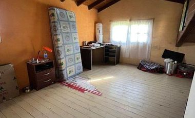 Excelente Chalet de 7 ambientes sobre lote de 695m2 en Sierra de los Padres