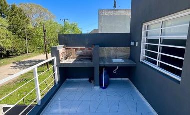 Departamento en venta - 2 Dormitorios 1 Baño - San Clemente del Tuyú
