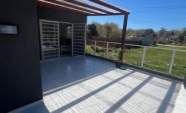 Departamento en venta - 2 Dormitorios 1 Baño - San Clemente del Tuyú