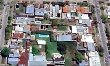 Casa en venta - 2 Dormitorios 1 Baño - Cochera - 233Mts2 - Ramallo