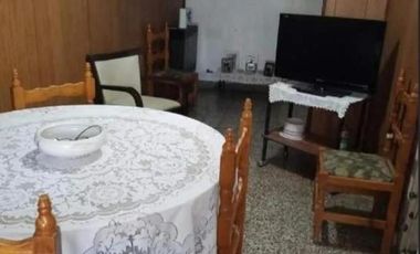 Casa en venta - 2 Dormitorios 1 Baño - Cochera - 233Mts2 - Ramallo