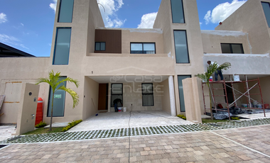 Casa en Fraccionamiento en Real Santa Fe, Xochitepec, Morelos CAEN-1250-Fr*
