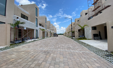Casa en Fraccionamiento en Real Santa Fe, Xochitepec, Morelos CAEN-1250-Fr*
