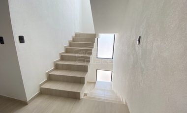 Casa en Fraccionamiento en Real Santa Fe, Xochitepec, Morelos CAEN-1250-Fr*