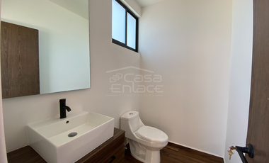 Casa en Fraccionamiento en Real Santa Fe, Xochitepec, Morelos CAEN-1251-Fr*
