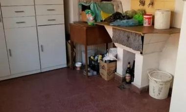 Casa en venta - 2 Dormitorios 1 Baño - 150Mts2 - Mar del Plata