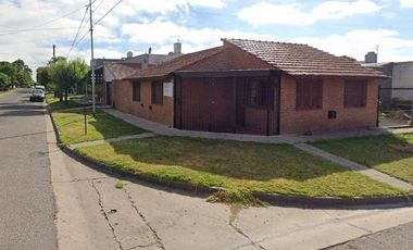 Casa en venta - 2 Dormitorios 1 Baño - 150Mts2 - Mar del Plata