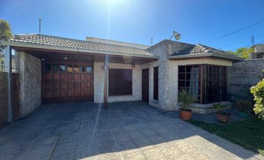 Casa - 4 ambientes sobre lote de 383m2