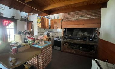 Casa - 4 ambientes sobre lote de 383m2