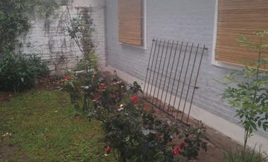 Casa en venta - 2 Dormitorios 1 Baño - Cochera - 286Mts2 - Carmen de Areco