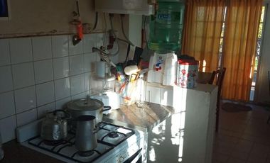 Casa en venta - 2 Dormitorios 1 Baño - Cochera - 286Mts2 - Carmen de Areco
