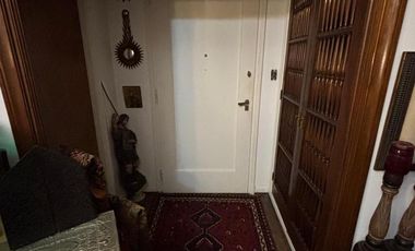 Casa 5 ambientes jardín. Florida.