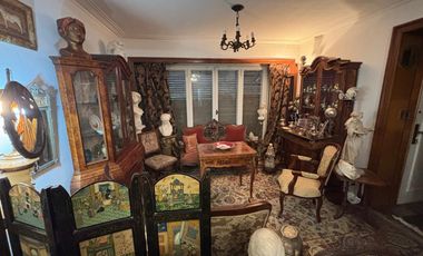 Casa 5 ambientes jardín. Florida.