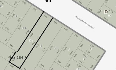 Deposito con vivienda en Alvarado y 14 de Julio