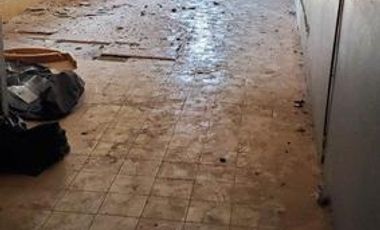 Deposito con vivienda en Alvarado y 14 de Julio