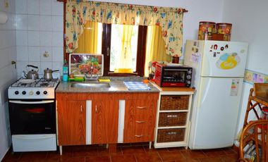 Casa en venta - 4 Dormitorios 2 Baños - San Bernardo del Tuyú