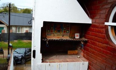 Casa en venta - 4 Dormitorios 2 Baños - San Bernardo del Tuyú