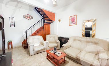 NUEVO VALOR APTO CRÉDITO CASA 4 AMBIENTES CASTELAR SUR SE ACEPTA DEPTO 2 AMBIENTES EN PARTE DE PAGO