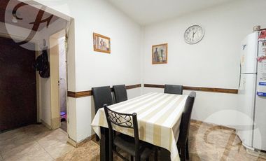 NUEVO VALOR APTO CRÉDITO CASA 4 AMBIENTES CASTELAR SUR SE ACEPTA DEPTO 2 AMBIENTES EN PARTE DE PAGO