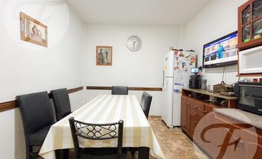 NUEVO VALOR APTO CRÉDITO CASA 4 AMBIENTES CASTELAR SUR SE ACEPTA DEPTO 2 AMBIENTES EN PARTE DE PAGO