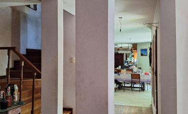 Casa en venta - 4 Dormitorios 4 Baños - Cochera - 389Mts2 - Saladillo