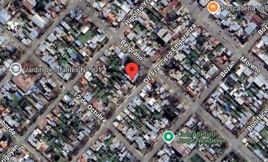 Casa en venta - 4 Dormitorios 4 Baños - Cochera - 389Mts2 - Saladillo