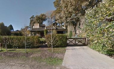 Casa en venta - 3 Dormitorios 2 Baños - 600Mts2 - Sierra de Los Padres