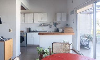 Departamento con Balcon Terraza en Los Naranjos