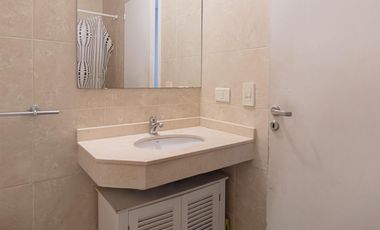 Departamento con Balcon Terraza en Los Naranjos