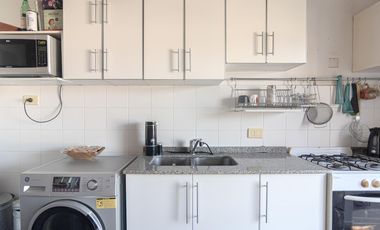 Departamento con Balcon Terraza en Los Naranjos