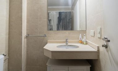 Departamento con Balcon Terraza en Los Naranjos