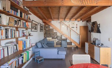 Departamento con Balcon Terraza en Los Naranjos