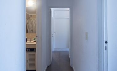 Departamento con Balcon Terraza en Los Naranjos