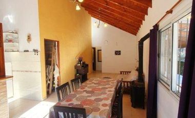 Casa en venta - 5 Dormitorios 2 Baños - Cocheras - 250Mts2 - Nueva Atlantis