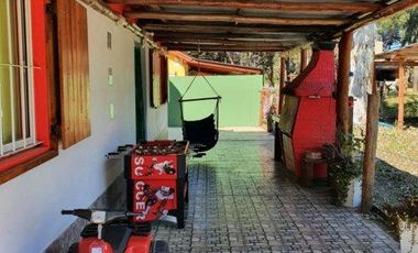 Casa en venta - 5 Dormitorios 2 Baños - Cocheras - 250Mts2 - Nueva Atlantis