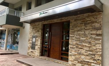 Cochera en venta en Lomas de Zamora