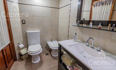 Venta de casa de 3-4 dormitorios en Ranelagh, Berazategui