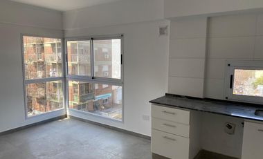 Departamento Dos Ambientes amplio y luminoso - Caseros Centro