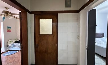 Casa en venta 3 dormitorios cochera, patio, quincho y pileta en Granadero Baigorria