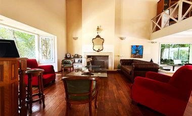 Las Delicias – Casa Amoblada con Pileta y Quincho en Alquiler