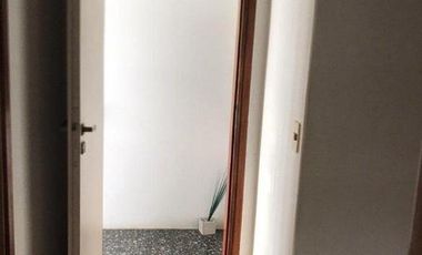 CHALET 5 AMBIENTES CON LOCAL  EN BARRIO POMPEYA