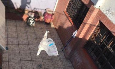 CHALET 5 AMBIENTES CON LOCAL  EN BARRIO POMPEYA