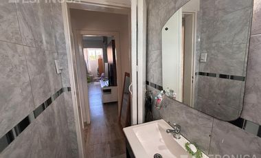 PH de dos ambientes en venta, Moron Sur